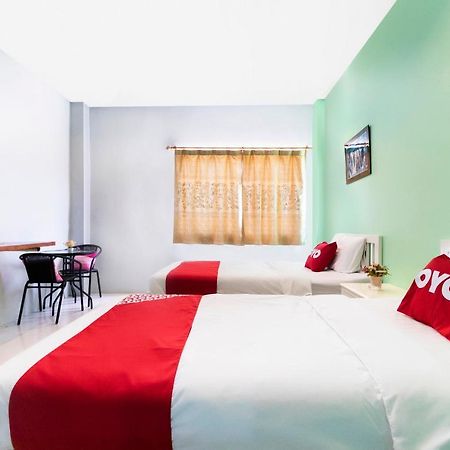Tha Mai Oyo 632 Thanagrit Apartelle מראה חיצוני תמונה