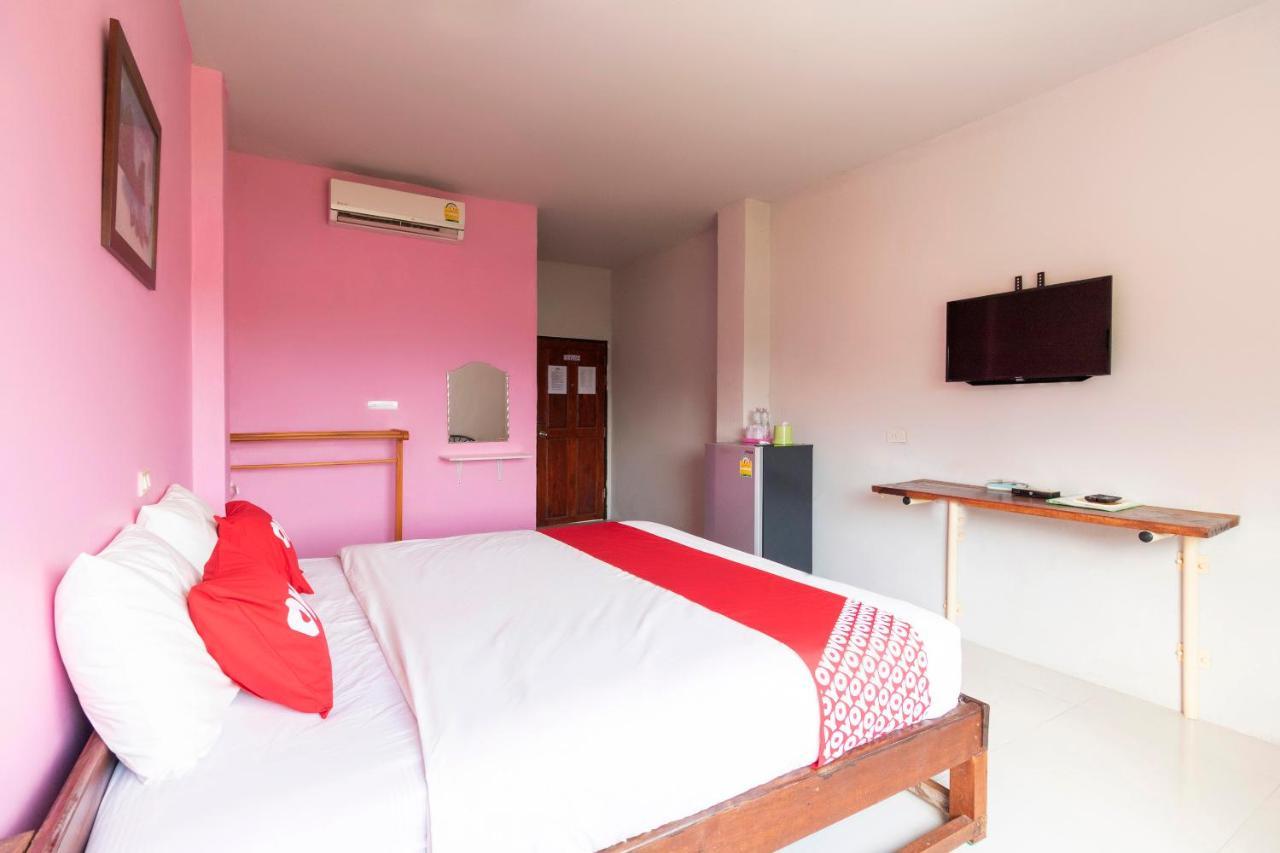 Tha Mai Oyo 632 Thanagrit Apartelle מראה חיצוני תמונה